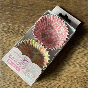 MY MELODY-Imported (NWT) Mini Cupcake Baking Holders